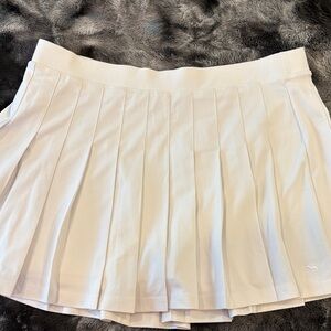 PINK Victoria's Secret White Skort Pleated